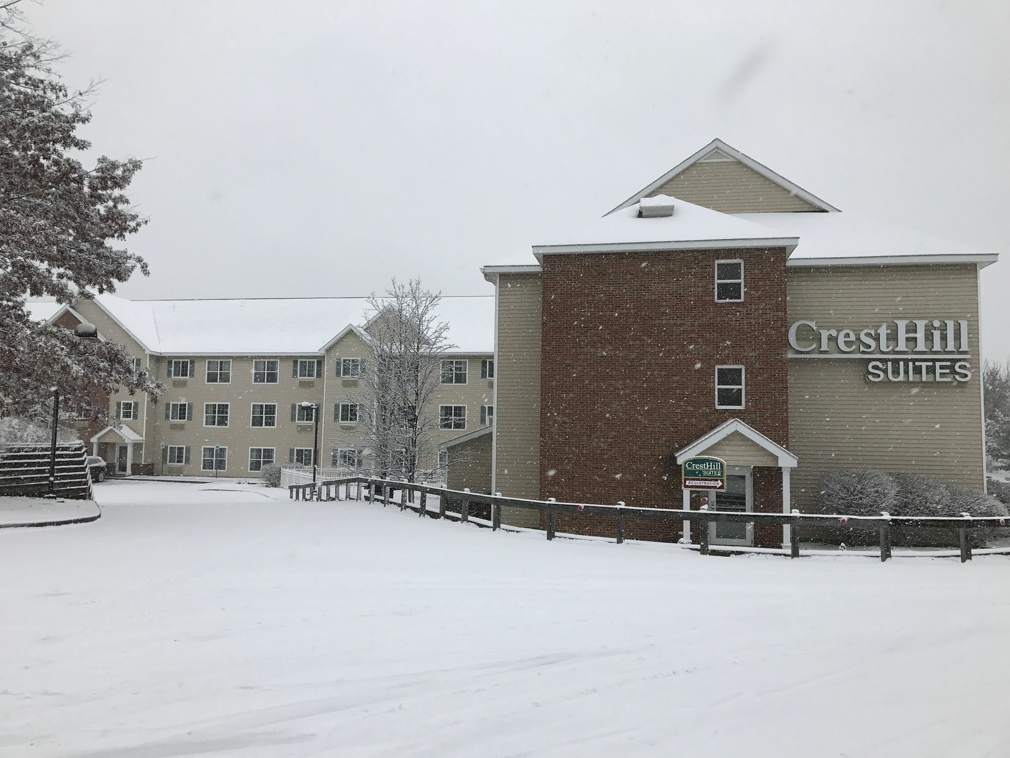 Cresthill Suites Suny University Albany Ngoại thất bức ảnh